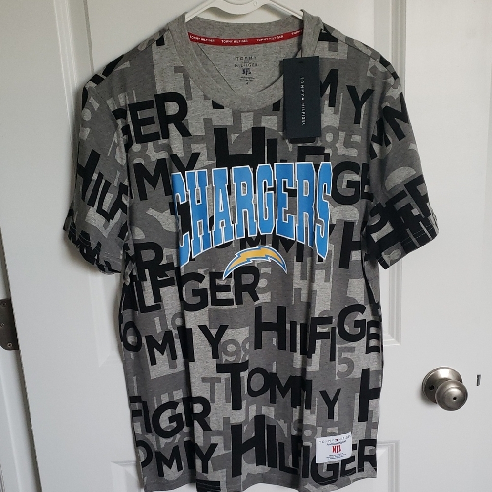 Tommy Hilfiger Gray Chargers Graphic Tee